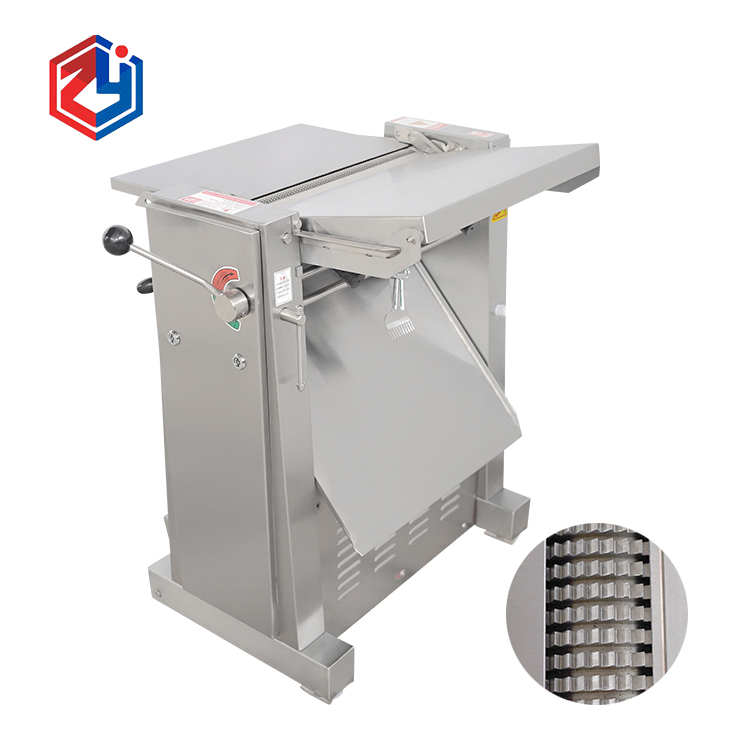 怎樣快速去除豬皮的油脂？豬皮去油機(jī)原理？